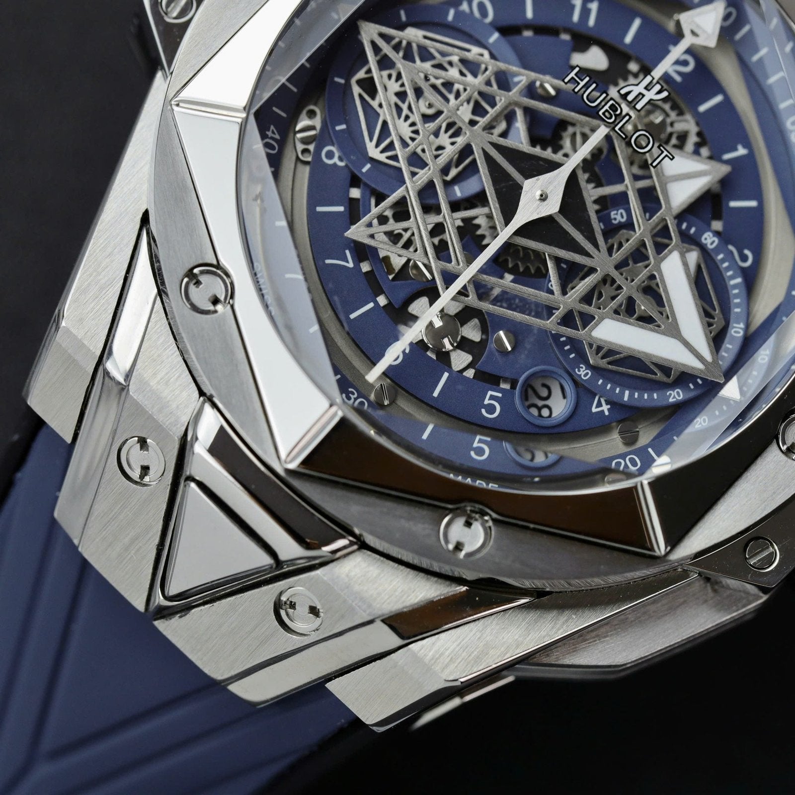 Hublot Big Bang Sang Bleu II Blue Watch Rubber Strap 45mm