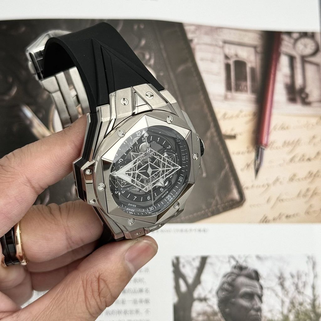 Hublot  Watch Big Bang Sang Bleu II Titanium Black Dial 45mm
