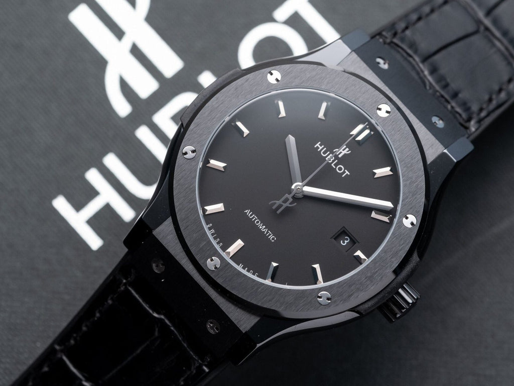 Hublot Classic Fusion  Watch Ceramic Carbon Dial Leather Strap 42mm