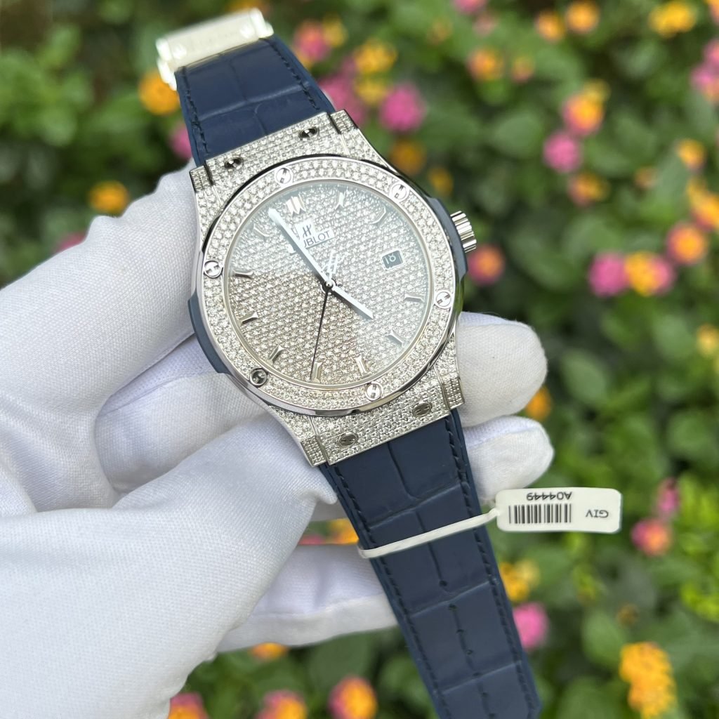 Hublot Watch Classic Fusion Natural Diamonds 42mm