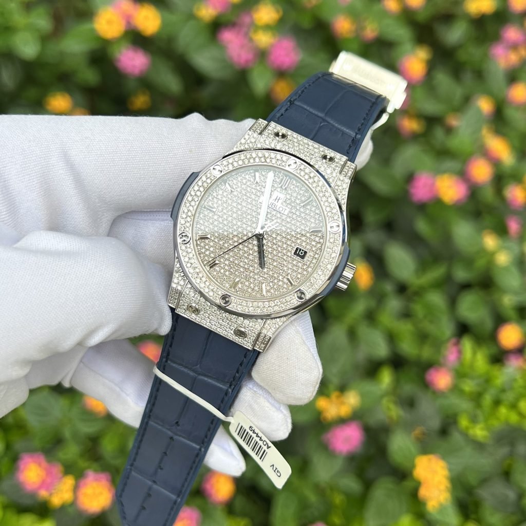 Hublot Watch Classic Fusion Natural Diamonds 42mm