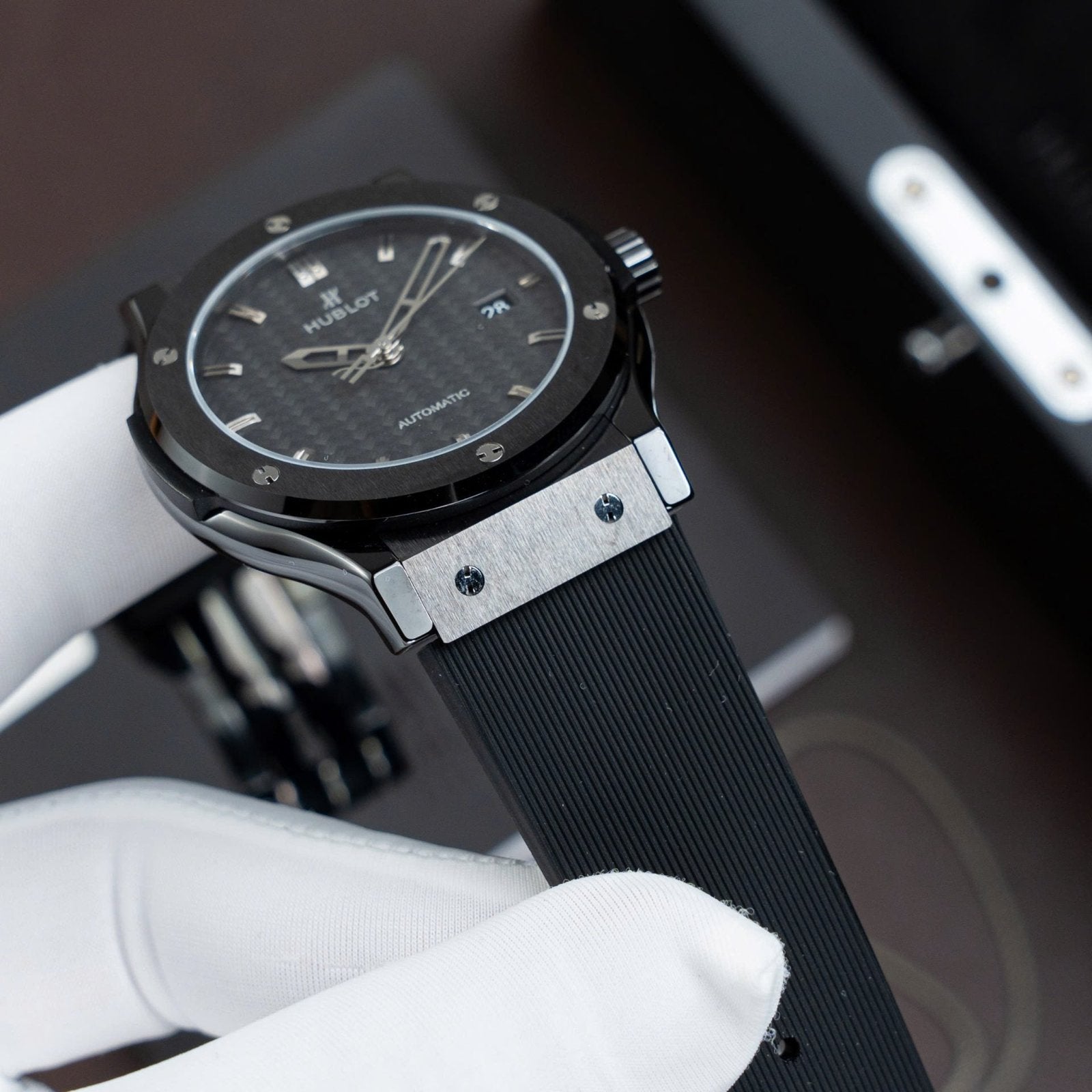 Hublot Classic Fusion Ceramic Watch Carbon Dial Rubber Strap 42mm