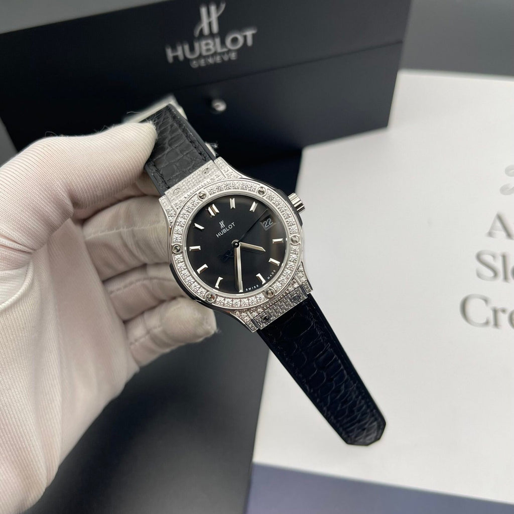 Hublot Classic Fusion  Watch Womens Black Dial 33mm