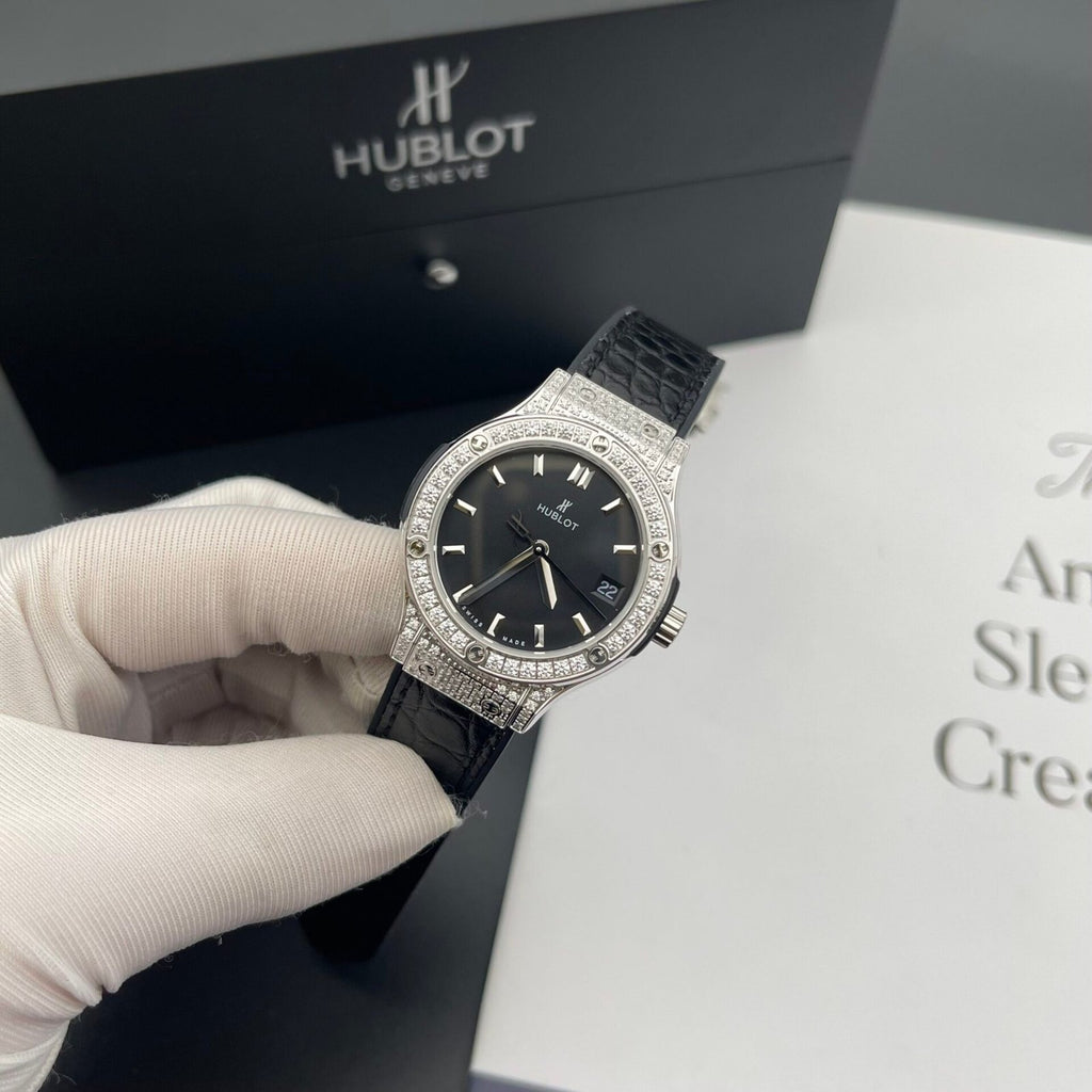 Hublot Classic Fusion  Watch Womens Black Dial 33mm