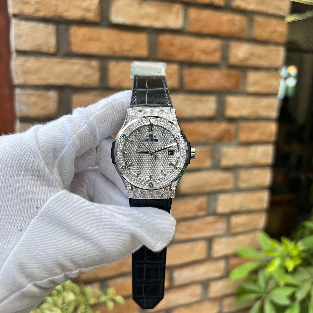 Hublot Classic Fusion Full Diamond Watch Black 42mm