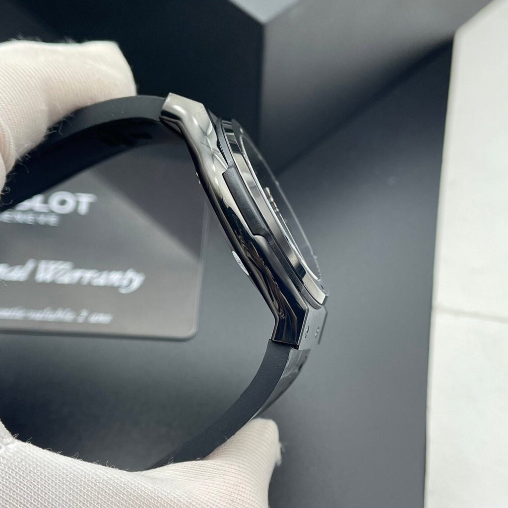 Hublot Classic Fusion Ceramic  Watch Black Dial 42mm