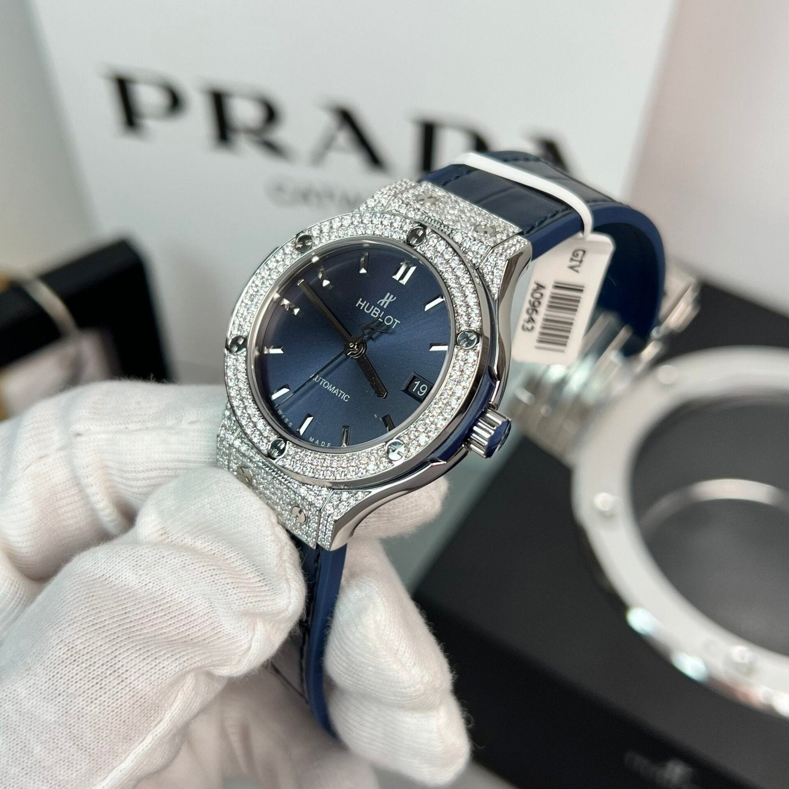 Hublot Classic Fusion Watch Moissanite Diamond Blue 38mm