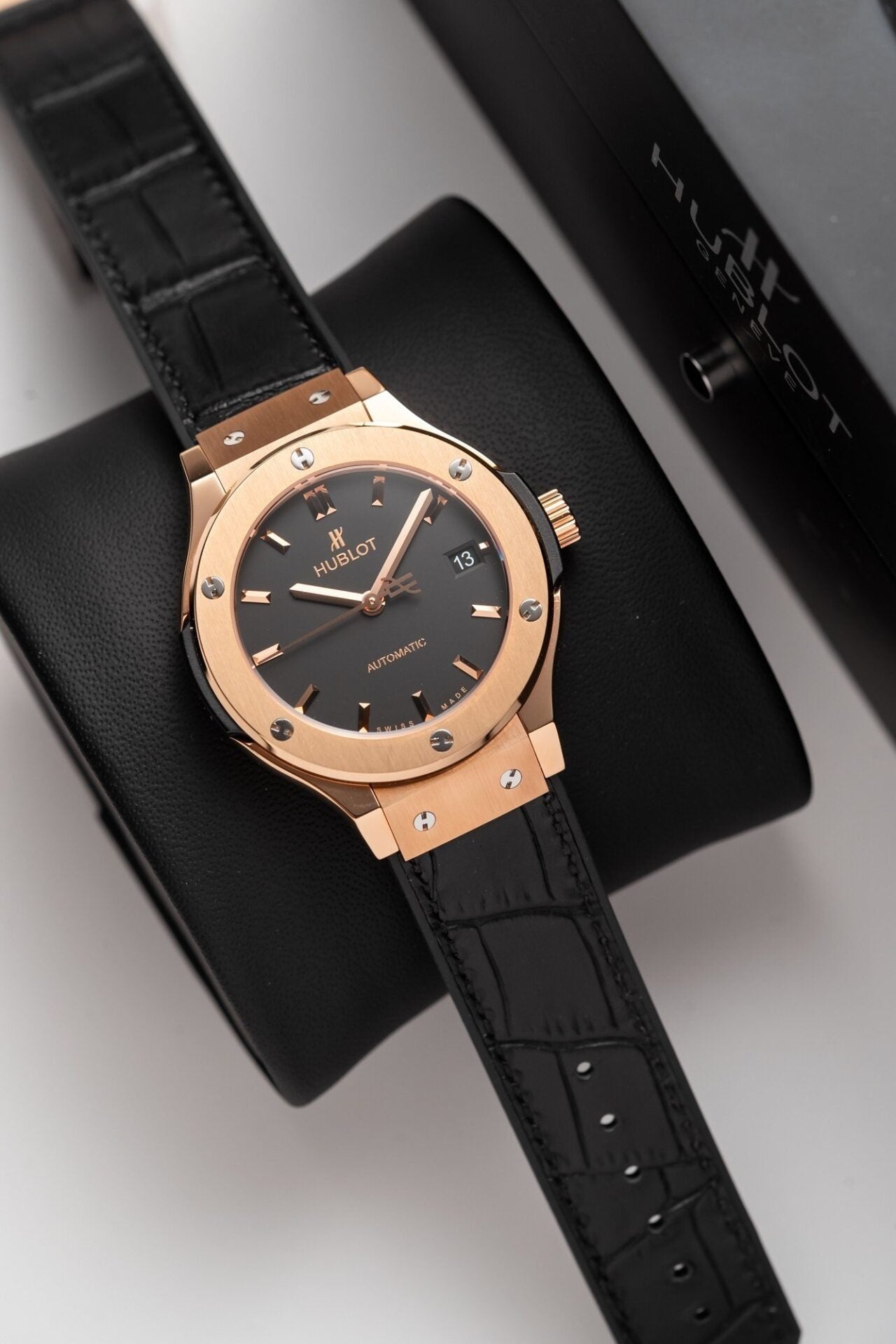 Hublot Classic Fusion King Gold Black  Watch 38mm