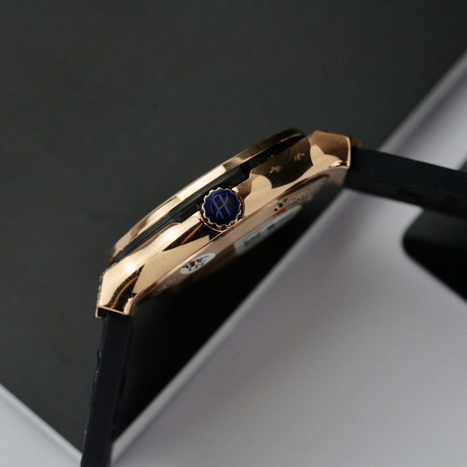 Hublot Classic Fusion King Gold Watch Moissanite Diamonds 33mm