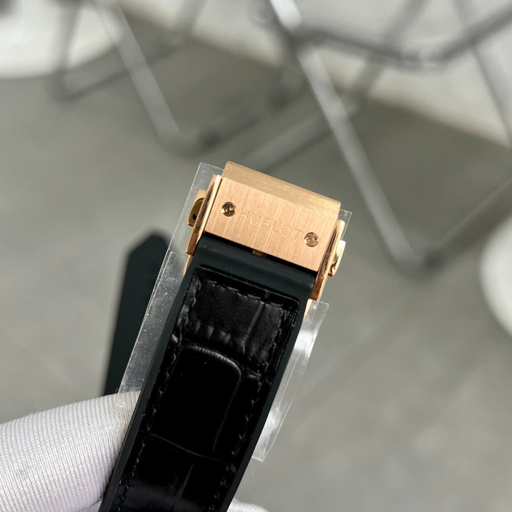 Hublot Watch Classic Fusion King Gold With Diamonds Case 38mm