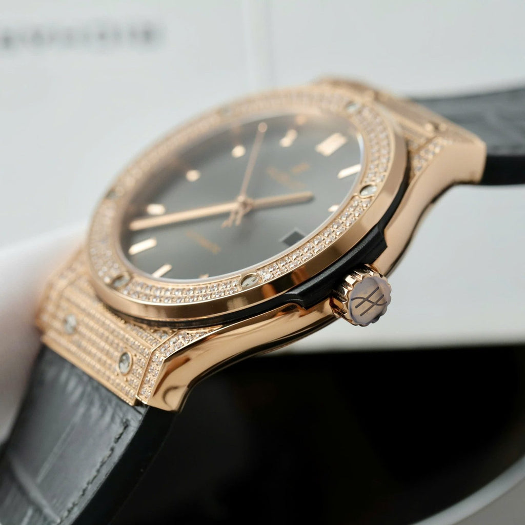 Hublot Classic Fusion King Gold  Watch Gray Dial Diamonds 42mm