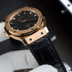 Hublot Classic Fusion King Gold Watch Black Dial Movement SW300 Crocodile Leather Strap 42mm