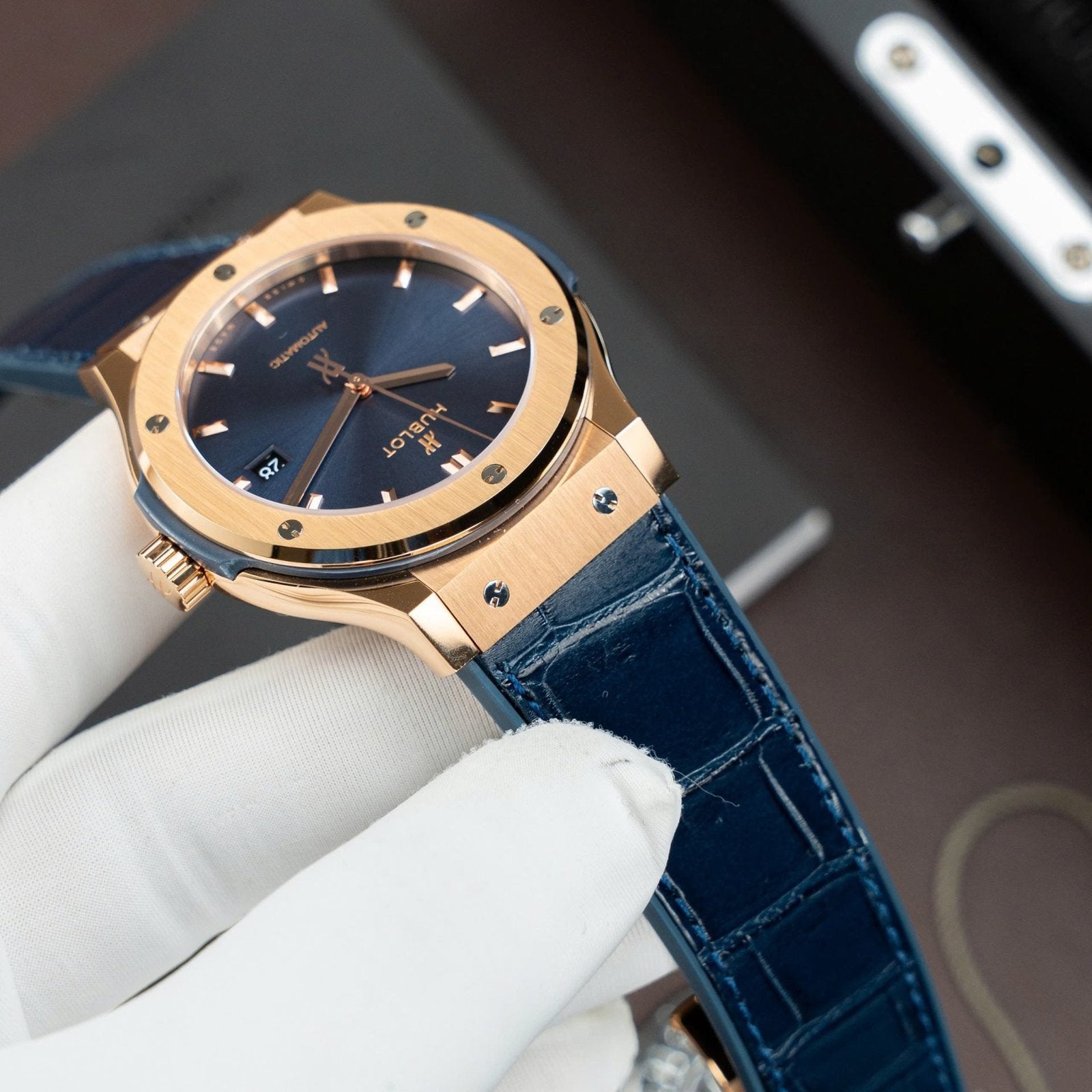Hublot Classic Fusion King Gold Watch Dial Blue Movement SW300 Crocodile Leather Strap 42mm