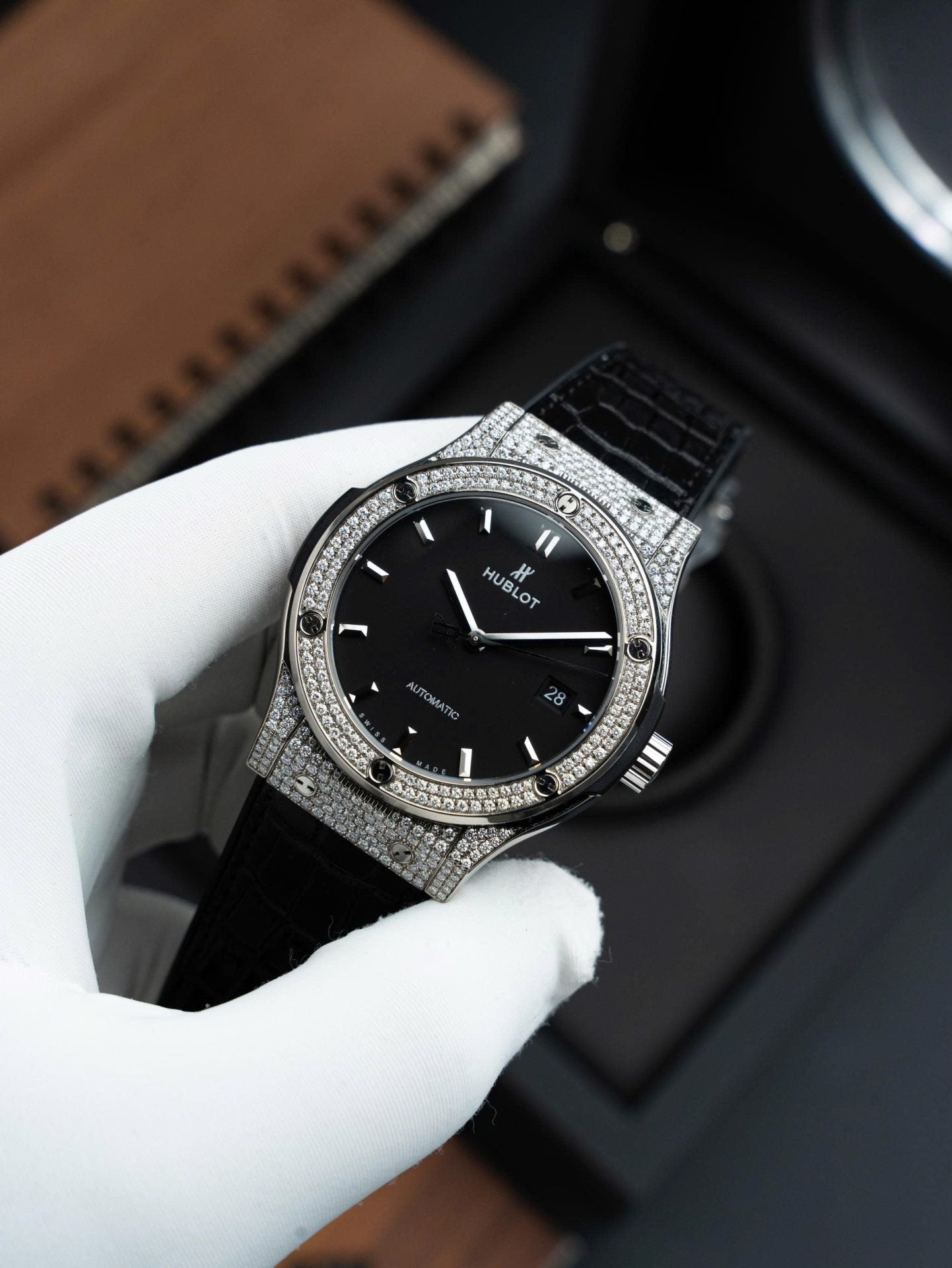 Hublot Classic Fusion Black Dial Watch Natual Diamonds Automatic SW300 Movement 42mm