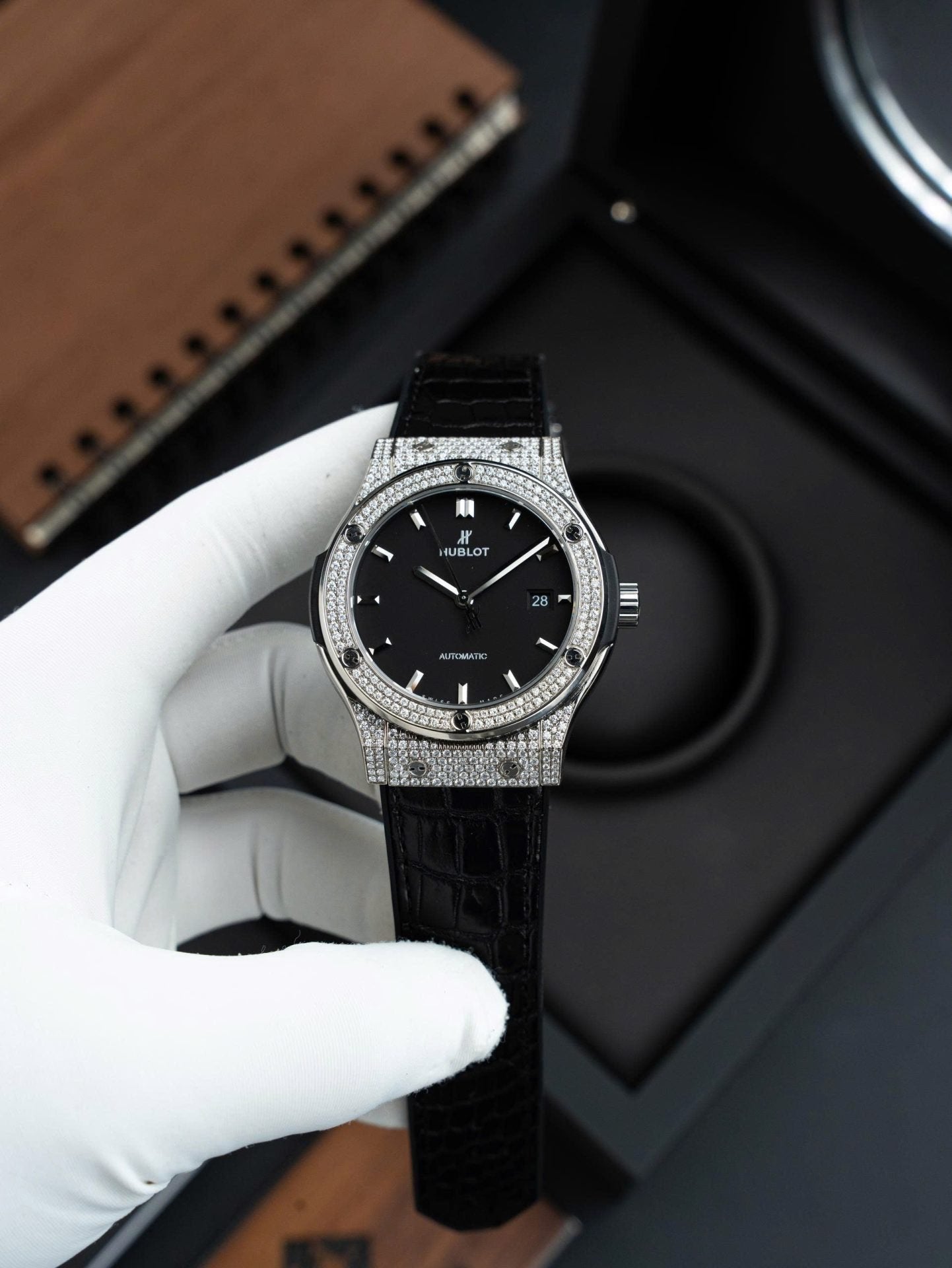 Hublot Classic Fusion Black Dial Watch Natual Diamonds Automatic SW300 Movement 42mm