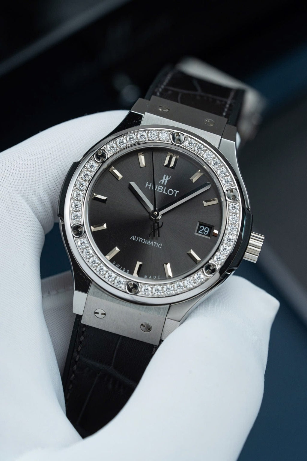 Hublot Classic Fusion Dial Gray Watch Bezel Diamonds Moissanite 38mm
