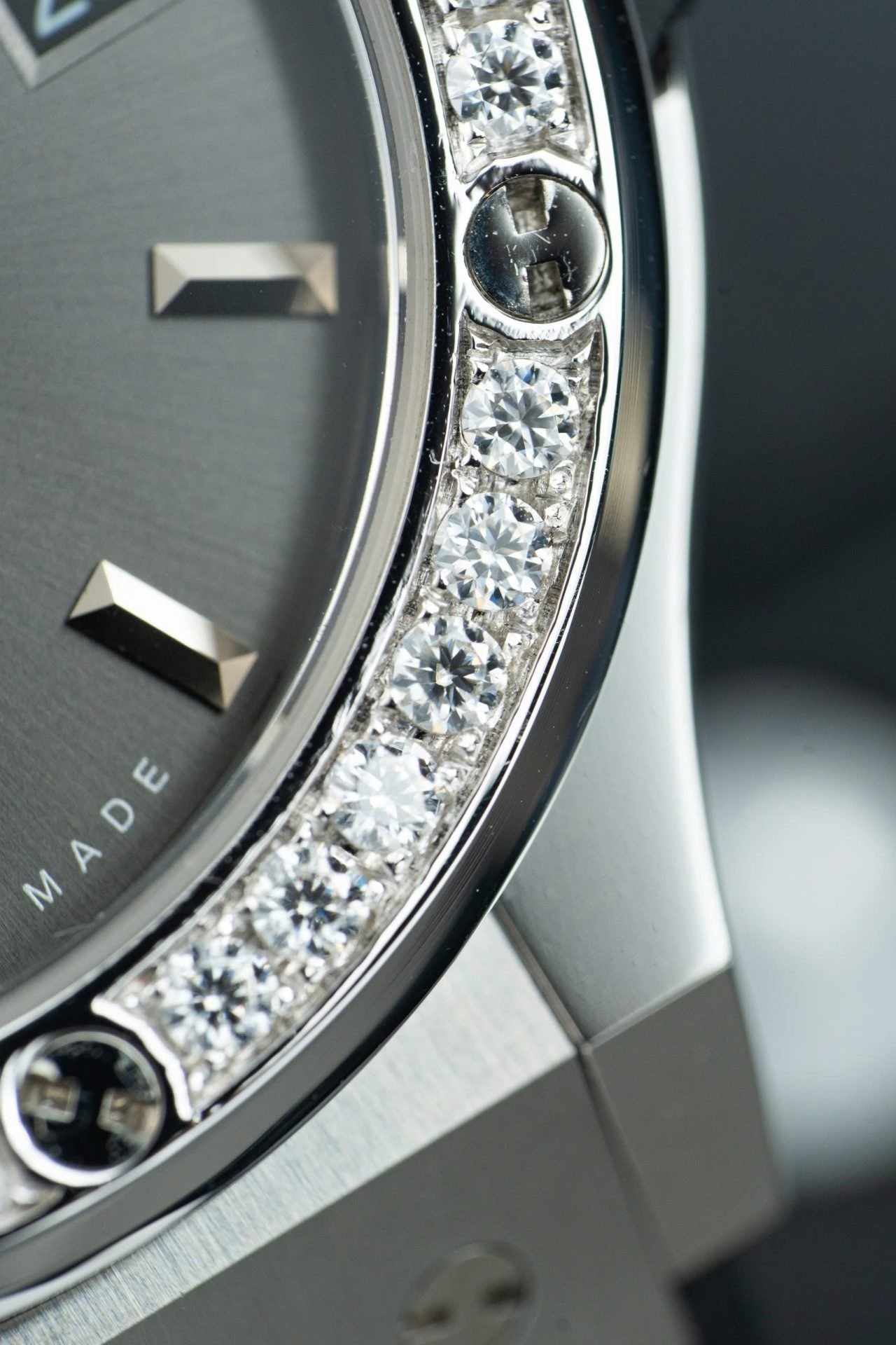 Hublot Classic Fusion Dial Gray Watch Bezel Diamonds Moissanite 38mm