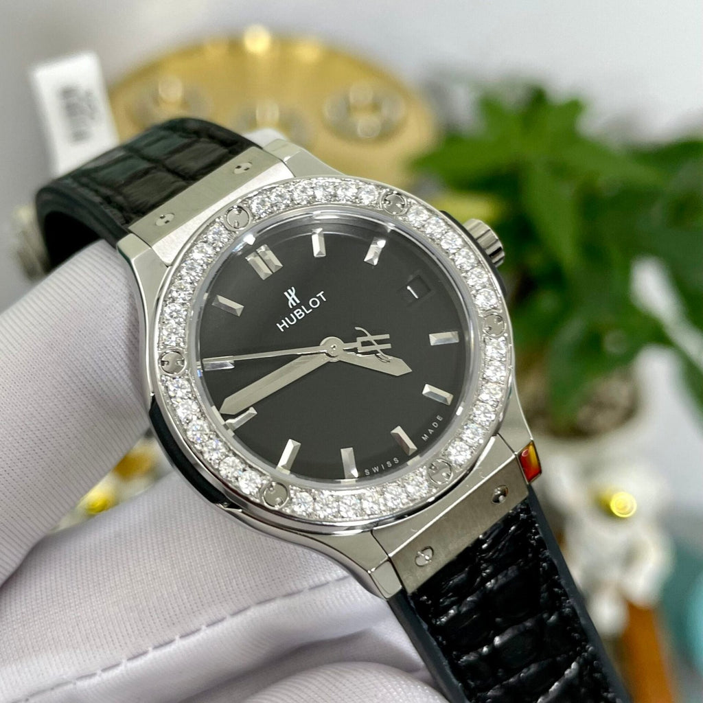Hublot Watch Classic Fusion Moissanite Diamonds Black Dial 33mm