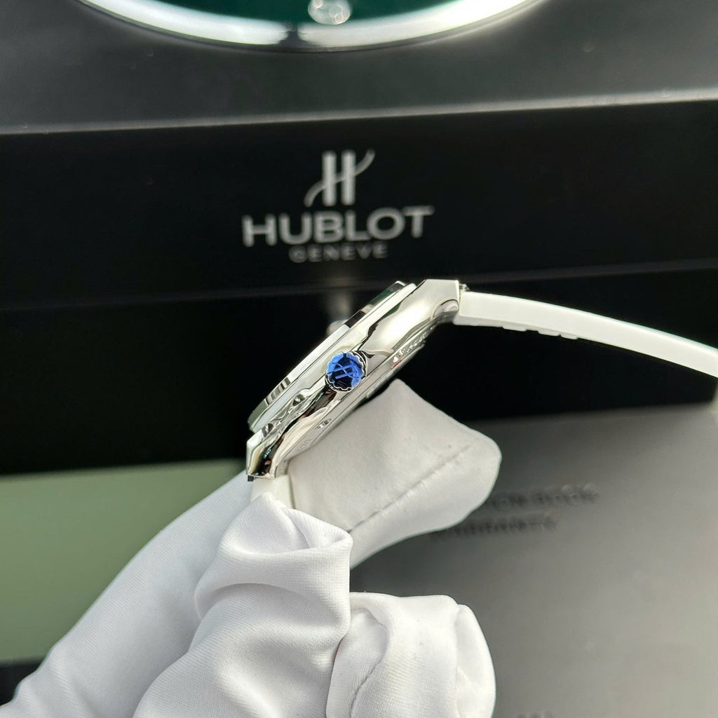 Hublot Classic Fusion Watch Women White 33mm