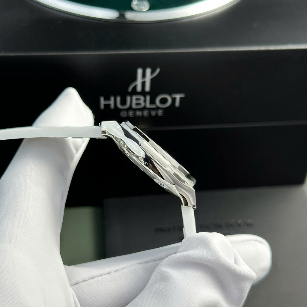 Hublot Classic Fusion Watch Women White 33mm