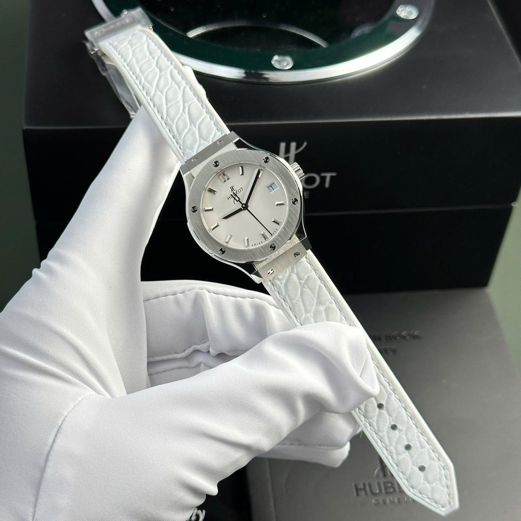 Hublot Classic Fusion Watch Women White 33mm