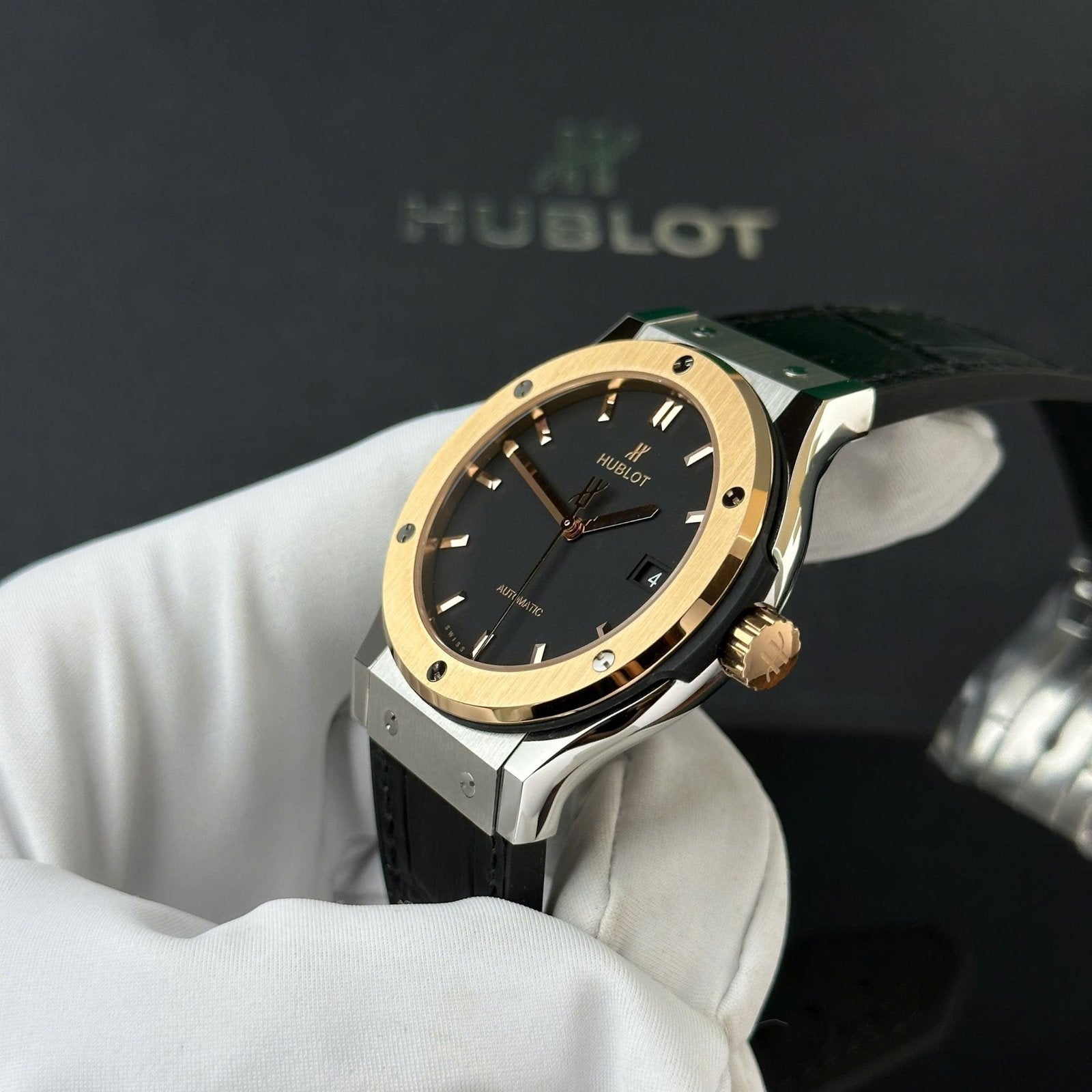Hublot Classic Fusion Watch Black Dial King Gold Bezel 42mm