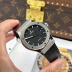 Hublot Classic Fusion Black Watch Weight 84 Grams Super Light  42mm