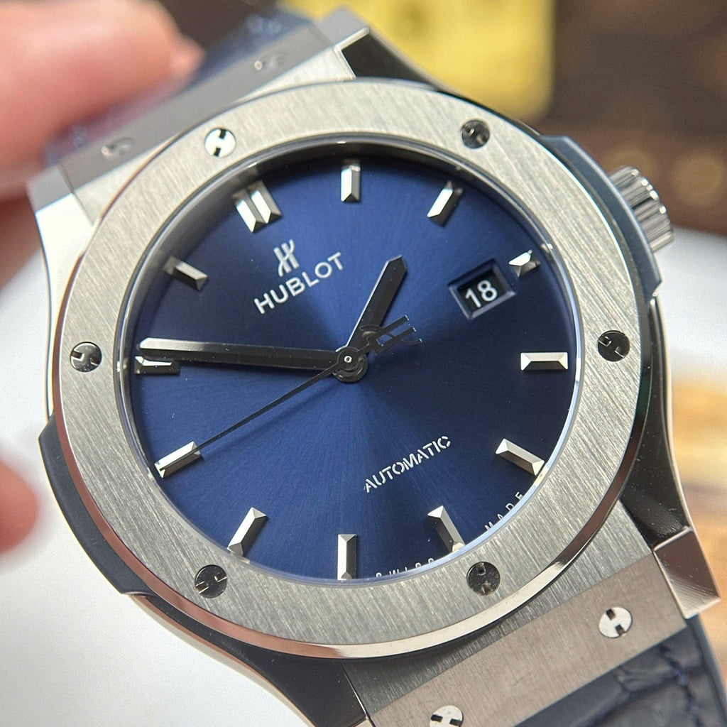 Hublot Classic Fusion Blue Watch Weight 84 Grams Super Light 42mm