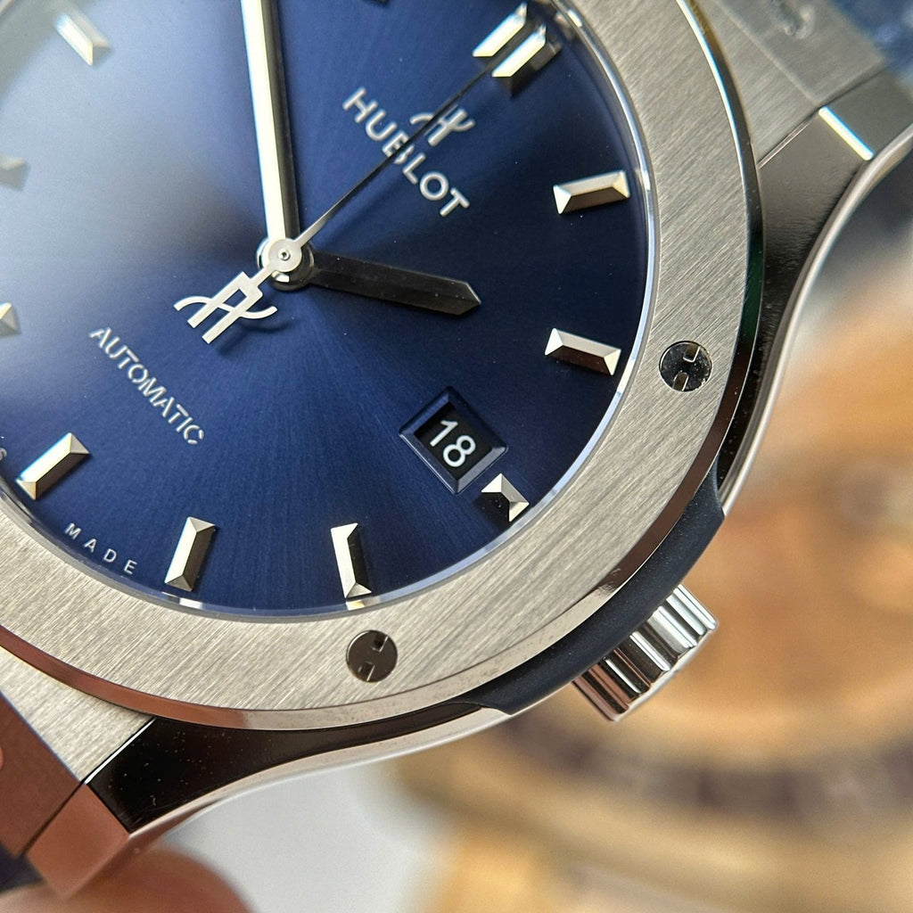 Hublot Classic Fusion Blue Watch Weight 84 Grams Super Light 42mm