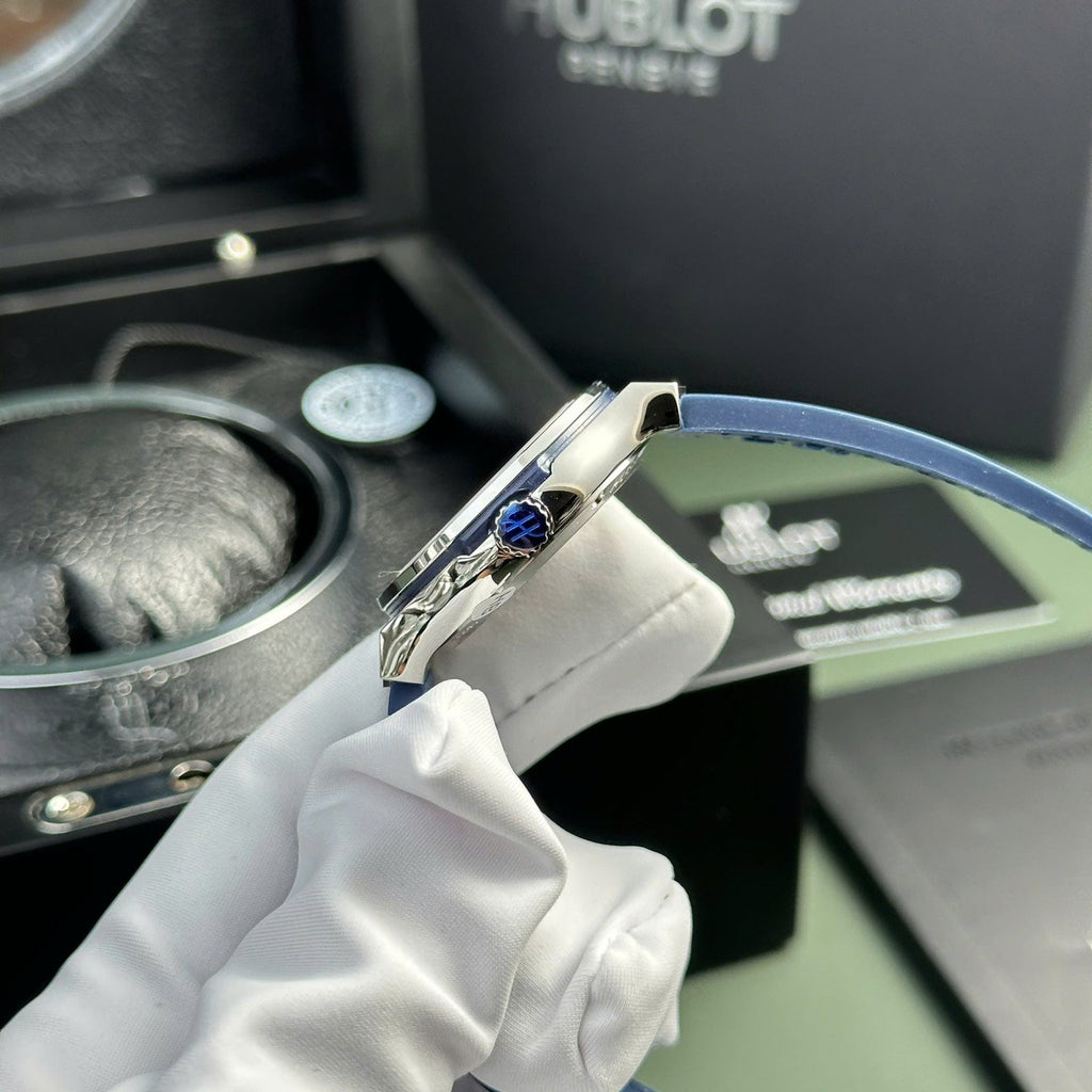 Hublot Classic Fusion Watch Womens Blue 33mm