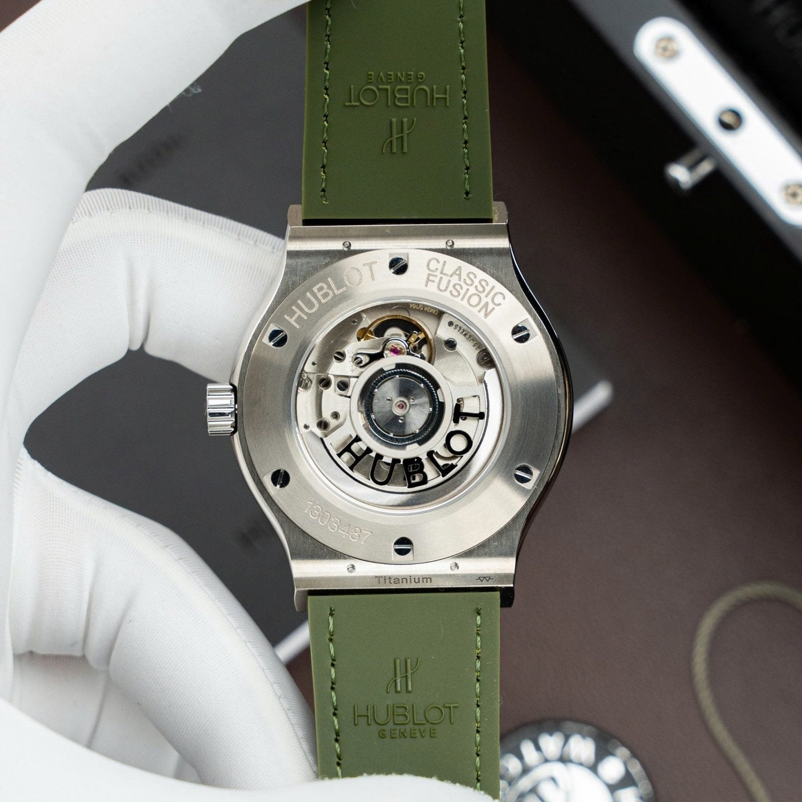 Hublot Classic Fusion Titanium Black Watch Movement SW300 Weight 84 Gram 42mm