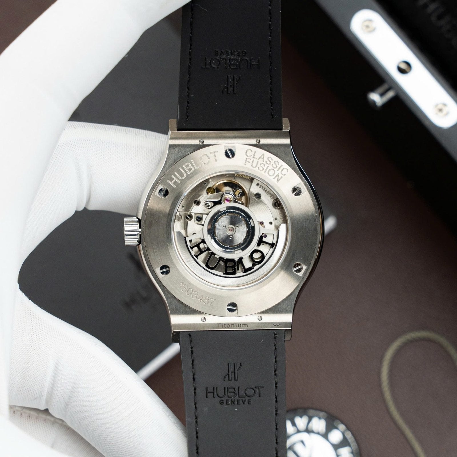 Hublot Classic Fusion Titanium White Dial Watche Movement SW300 Weight 84 Gram 42mm