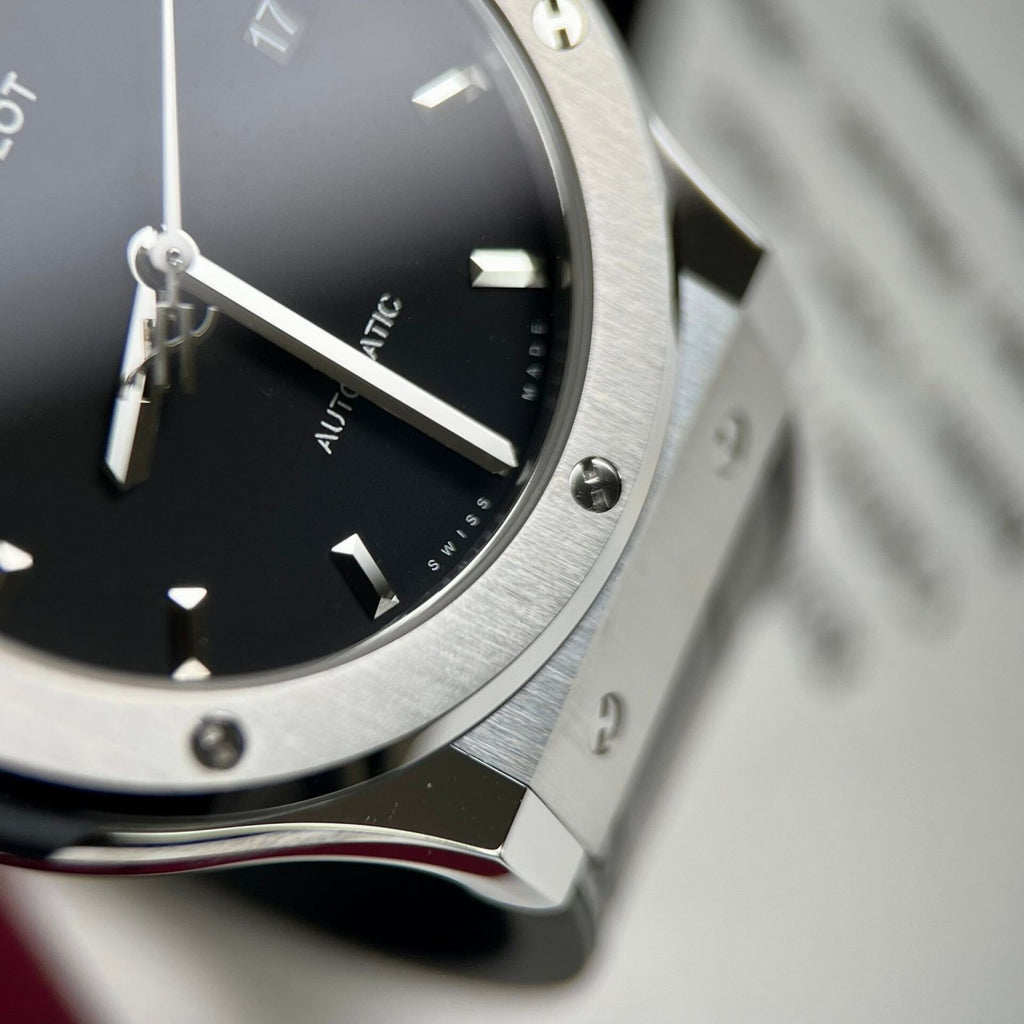 Hublot  Watch Classic Fusion Titanium Black Dial 42mm