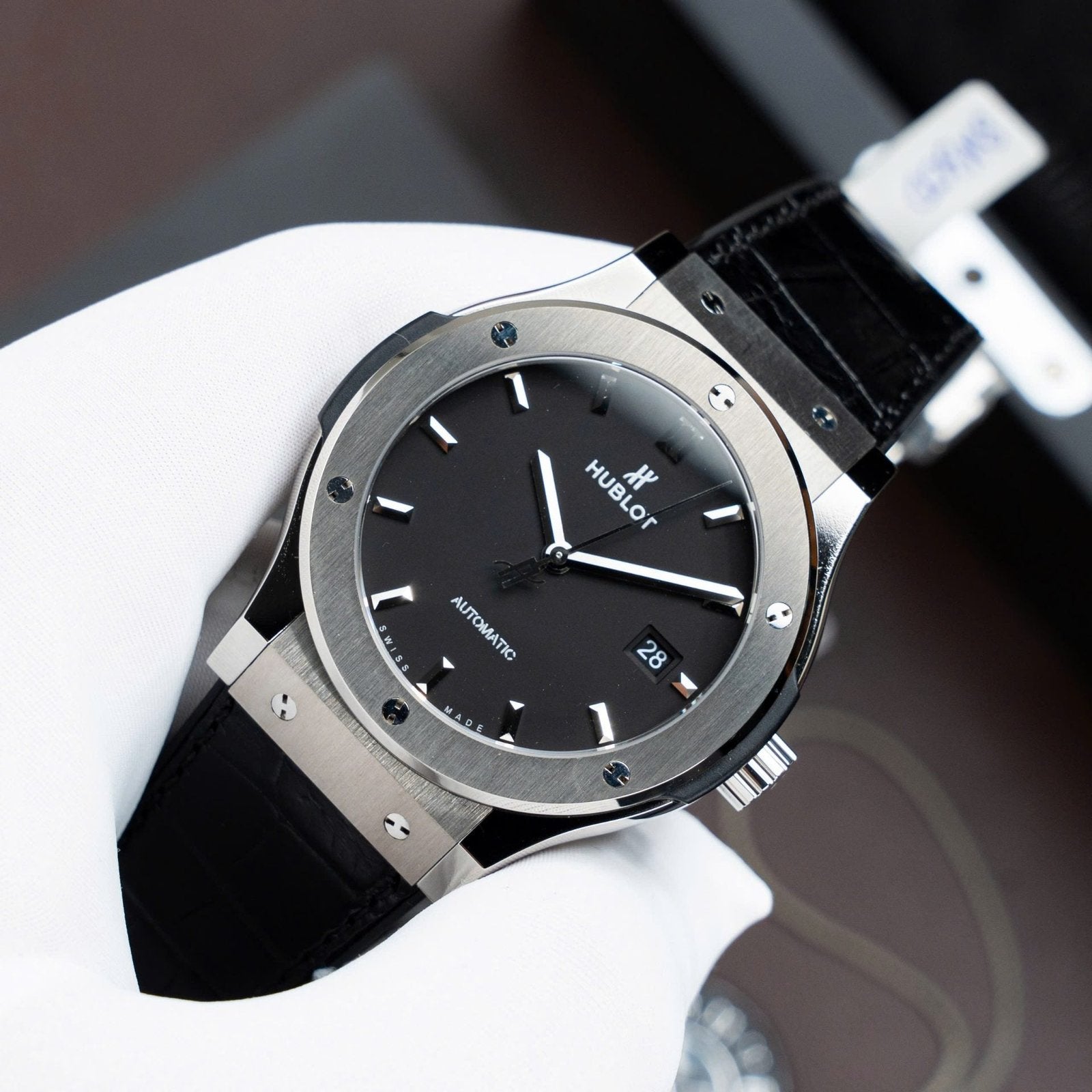 Hublot Classic Fusion Titanium Black Watch Movement SW300 Weight 84 Gram 42mm