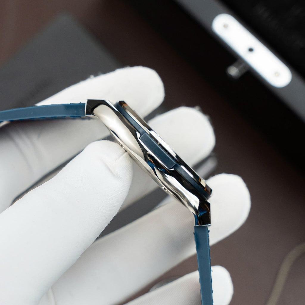 Hublot Classic Fusion Titanium Blue Watch Movement SW300 Crocodile Leather Strap 42mm