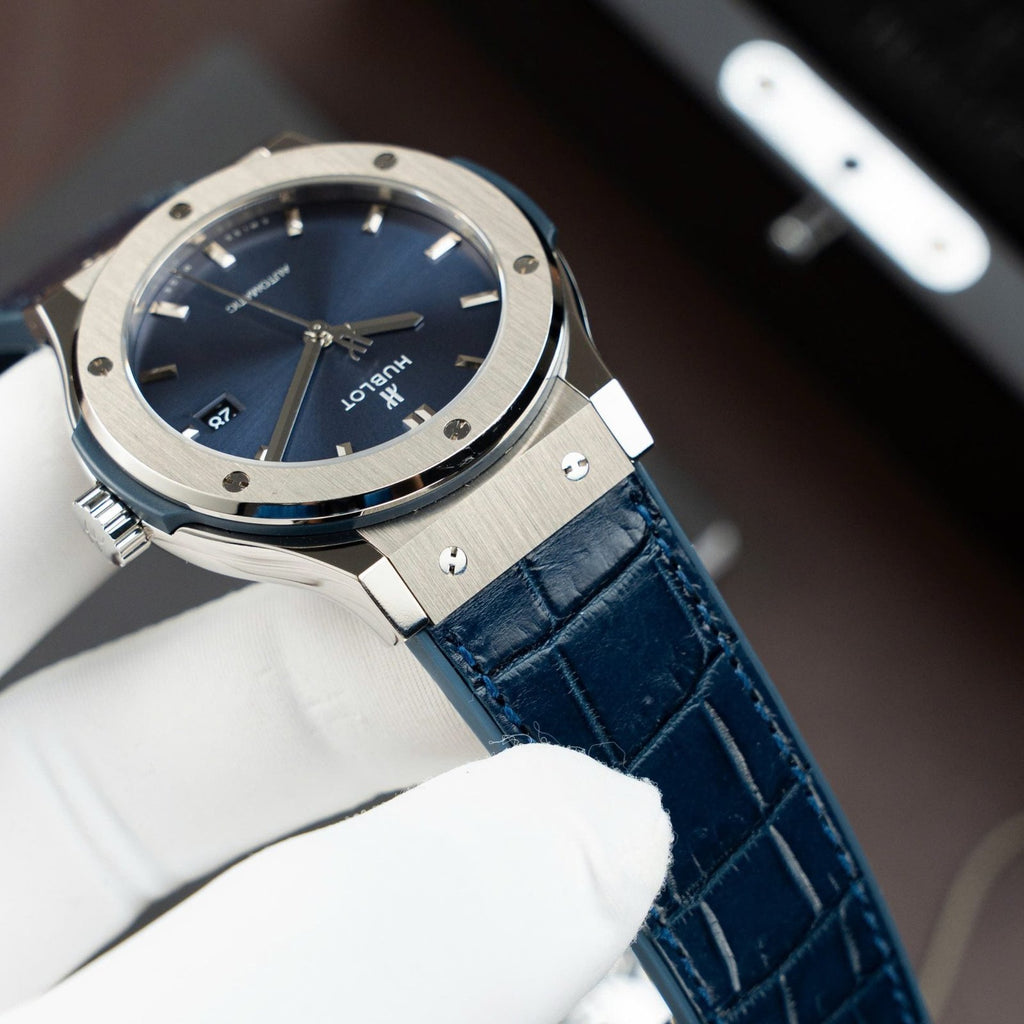 Hublot Classic Fusion Titanium Blue Watch Movement SW300 Crocodile Leather Strap 42mm