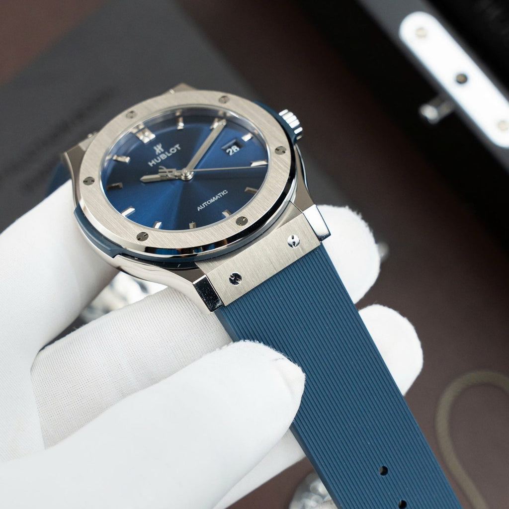 Hublot Classic Fusion Titanium Blue Watch Movement SW300 Rubber Strap 42mm