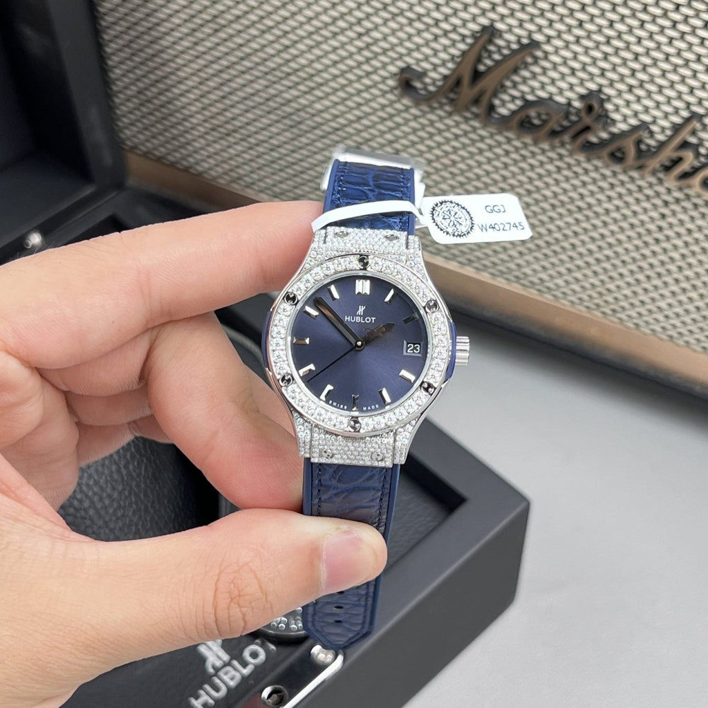 Hublot Watch Classic Fussion Blue Dial Moissanite Diamonds 33mm