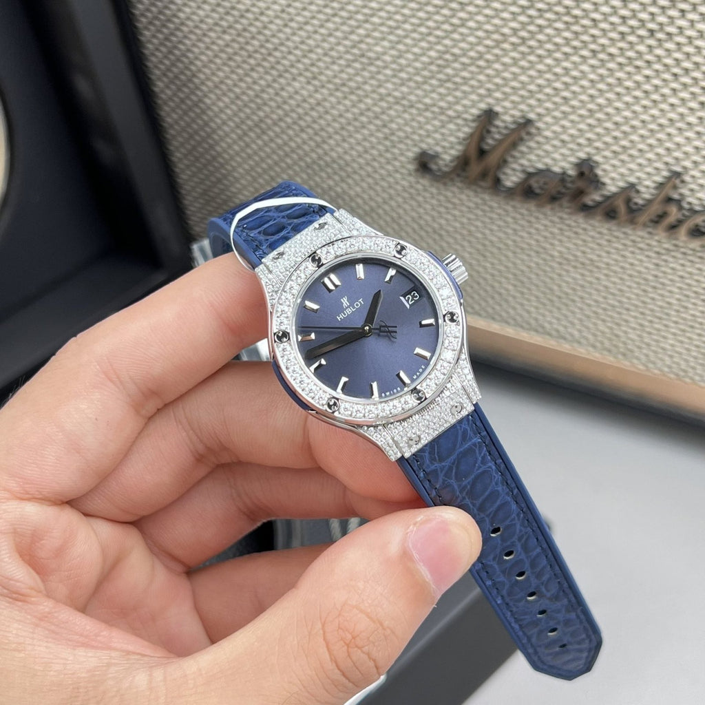 Hublot Watch Classic Fussion Blue Dial Moissanite Diamonds 33mm