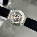 Hublot  Watch Green With Diamond Bezel 38mm