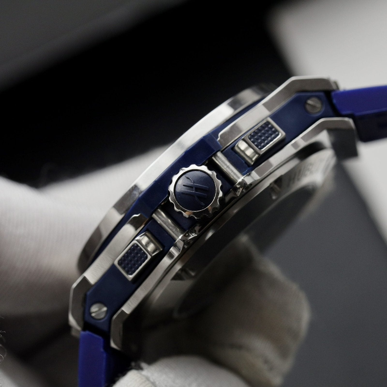 Hublot Watch Big Bang Chronograph Blue Moissanite Diamonds 44mm