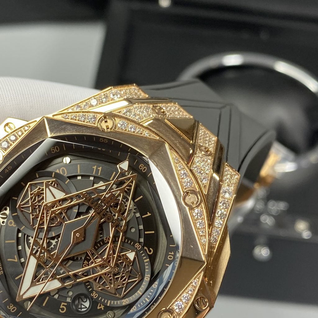 Hublot  Watch Big Bang Sang Bleu II King Gold  44mm