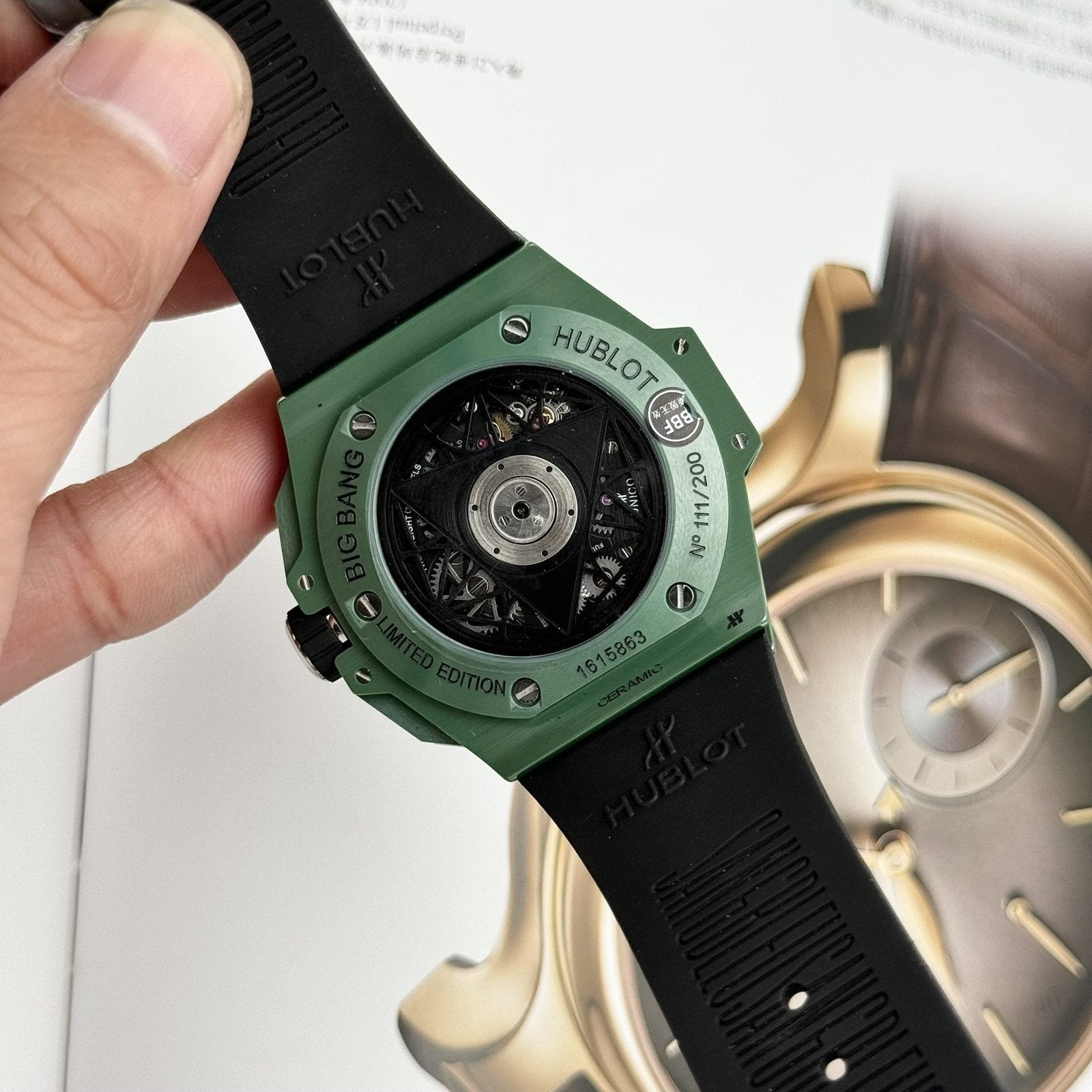Hublot Watch Big Bang Sang Bleu II Green Ceramic 45mm