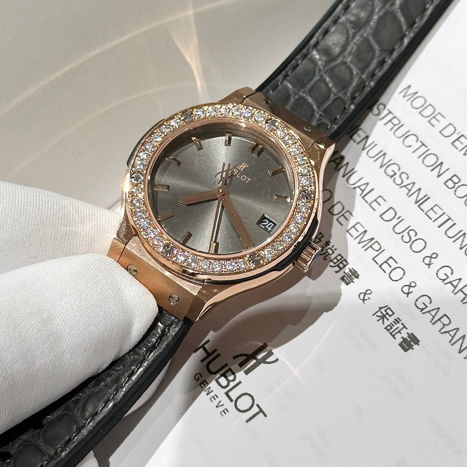 Hublot Women Watch With Moissanite Diamond 33mm