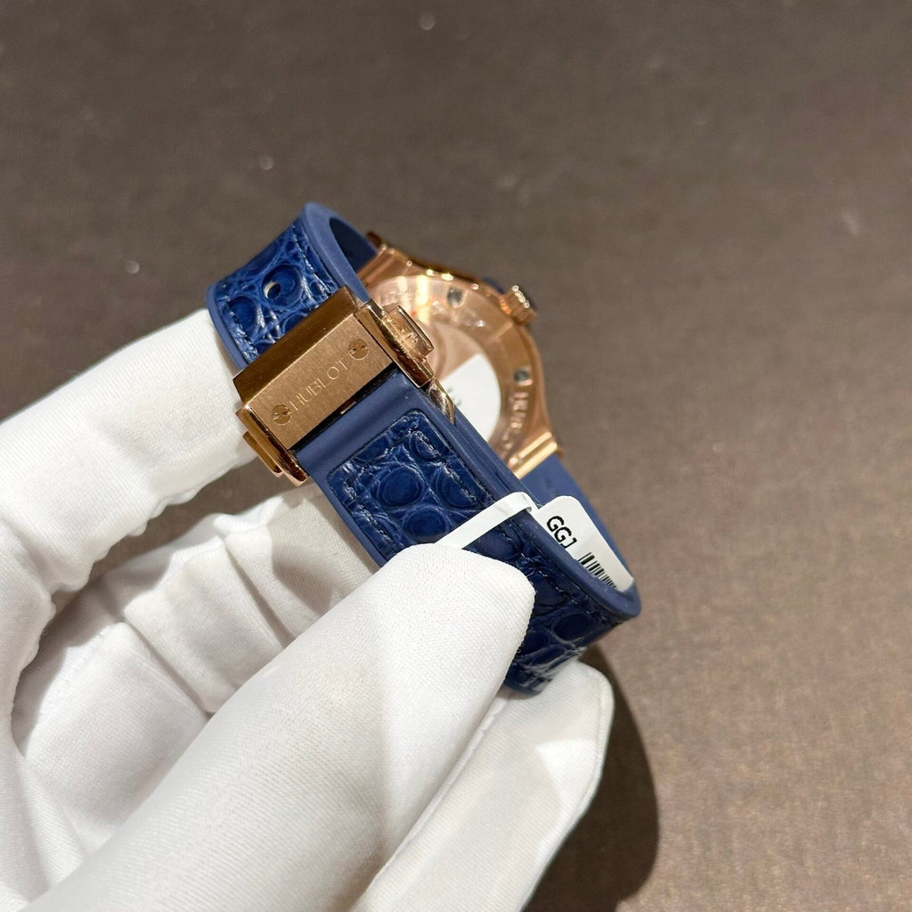 Hublot Watch With Moissanite Diamonds Blue 33mm