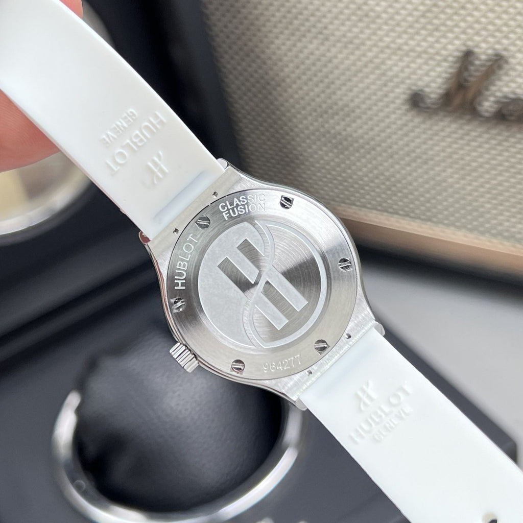 Hublot Watch Classic Fusion White Dial Moissanite Diamonds 33mm