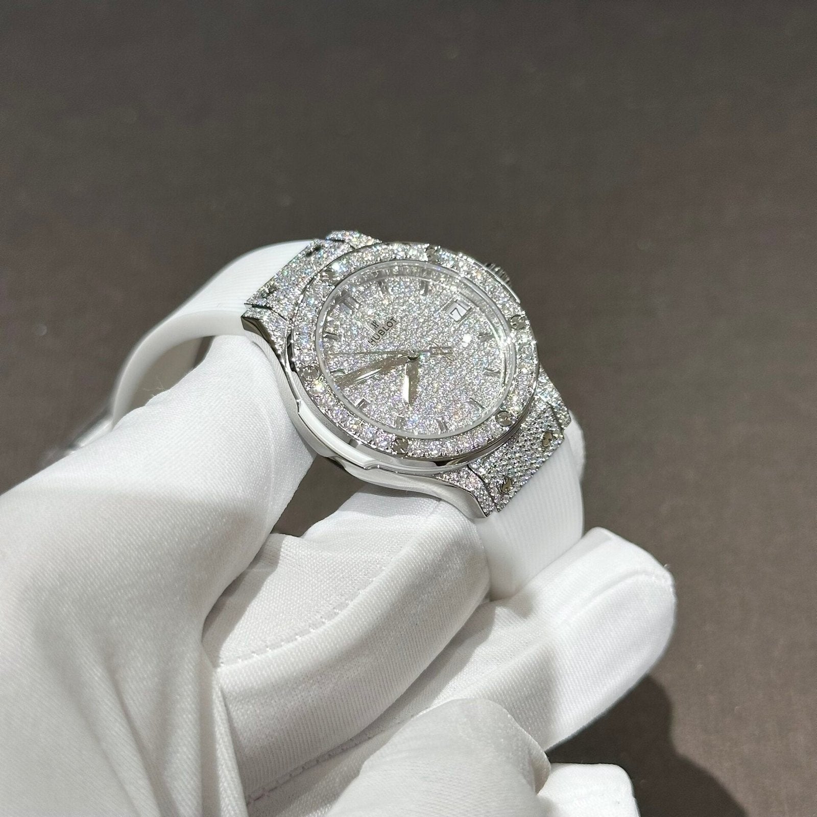 Hublot Classic Fusion Watch White Full Moissanite Diamonds 33mm