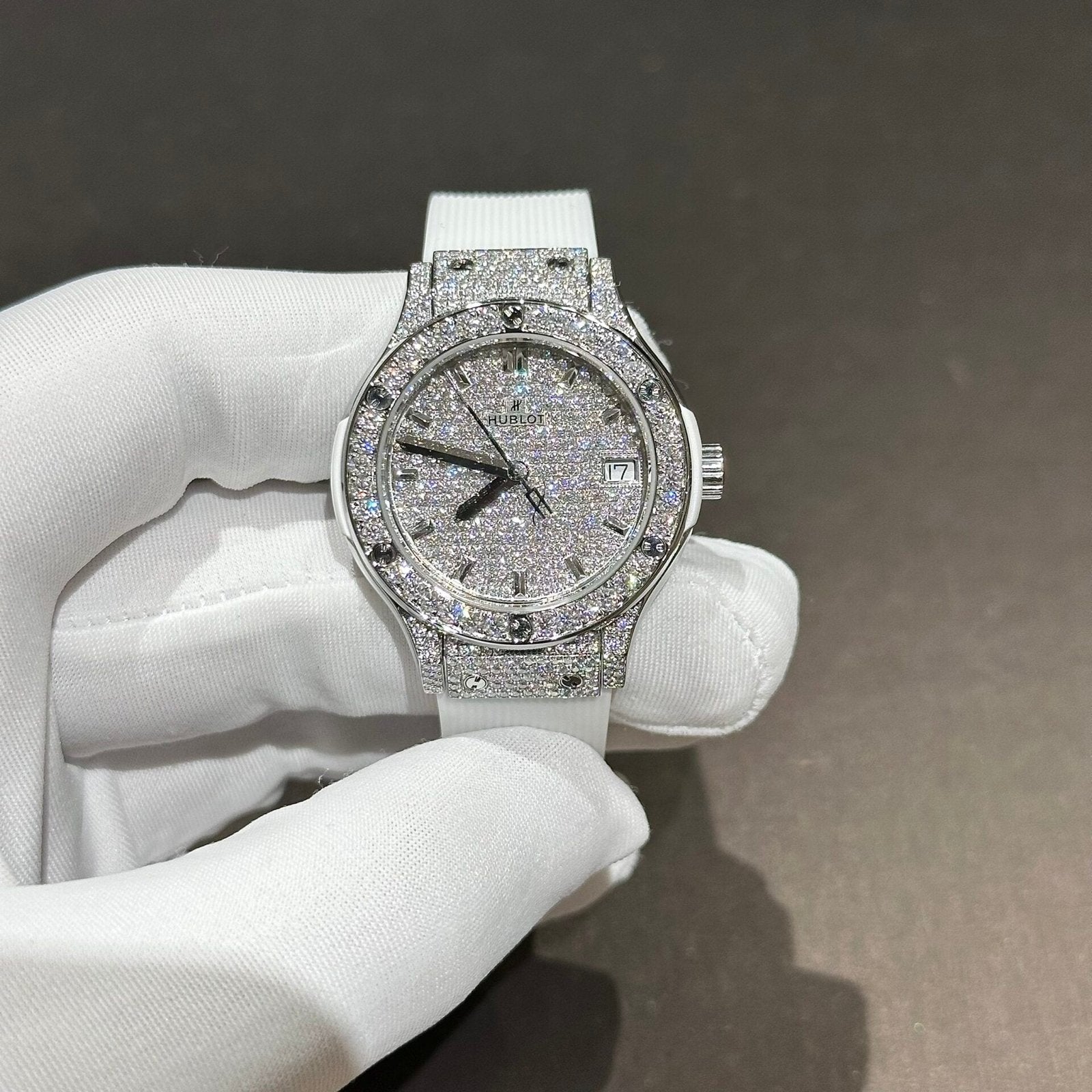 Hublot Classic Fusion Watch White Full Moissanite Diamonds 33mm