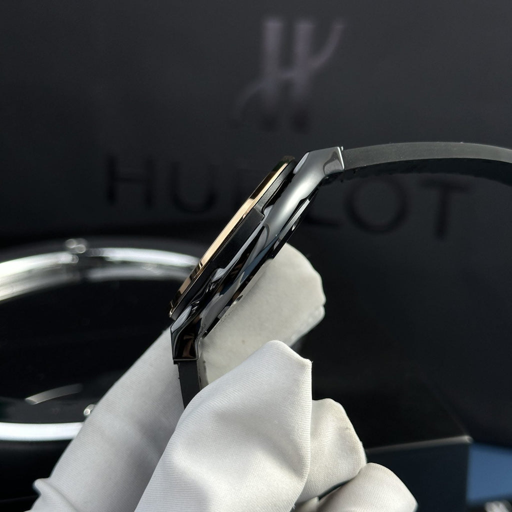 Hublot Watch Classic Fusion Ceramic Demi Gold Dial Carbon 42mm