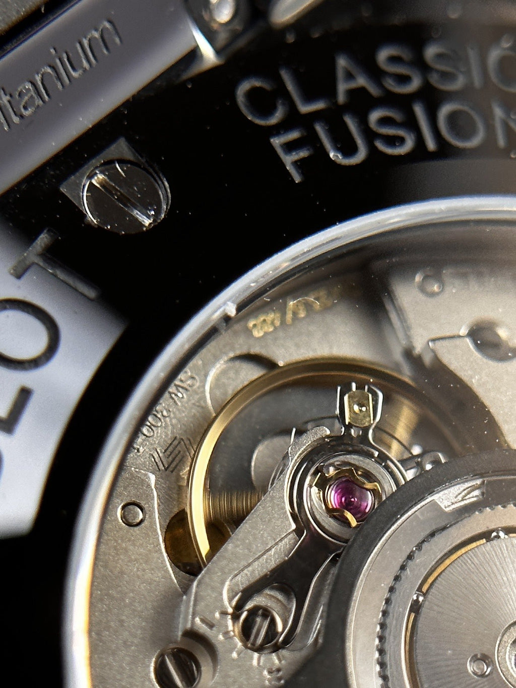 Hublot Classic Fusion Ceramic Watch With Stone Swarovski 42mm